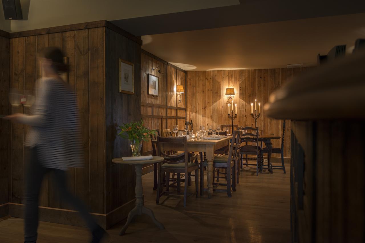 The Hawk Inn Andover Exterior foto